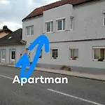 Holi Apartment